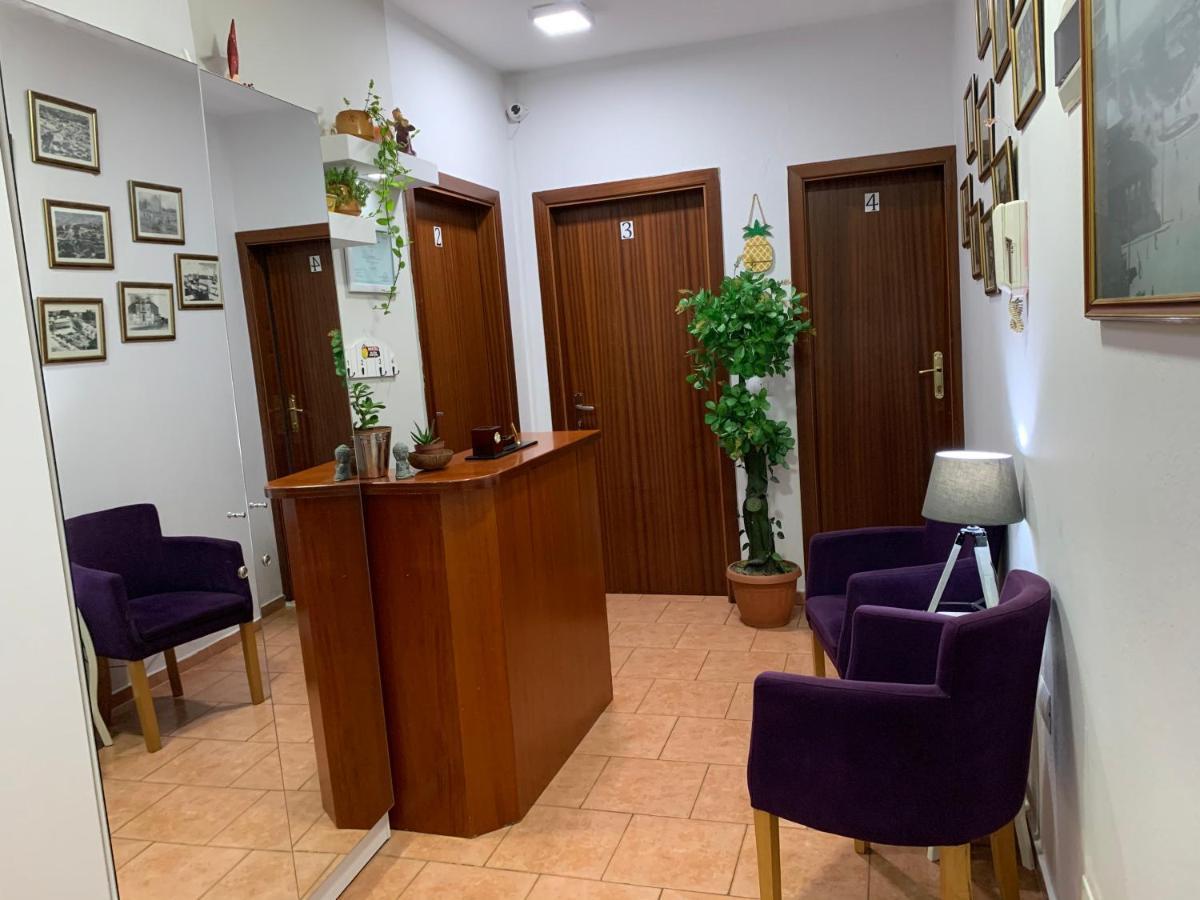 Guest House De Rada Тирана Экстерьер фото